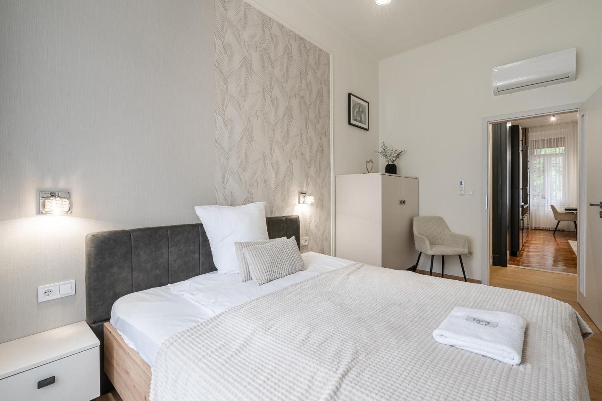 Astra Lux Bp Apartment Budapest Ngoại thất bức ảnh