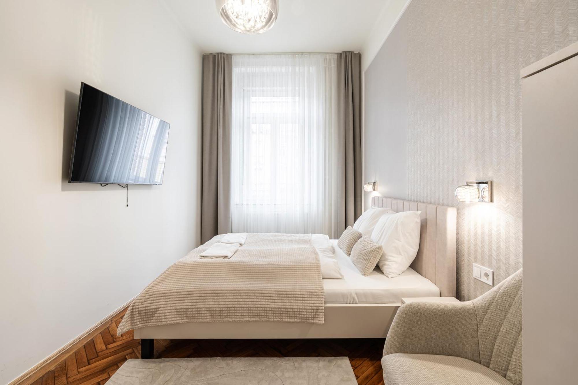 Astra Lux Bp Apartment Budapest Ngoại thất bức ảnh